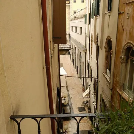 아파트 Il Panorama Di Giulietta