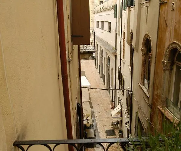 公寓 Il Panorama Di Giulietta